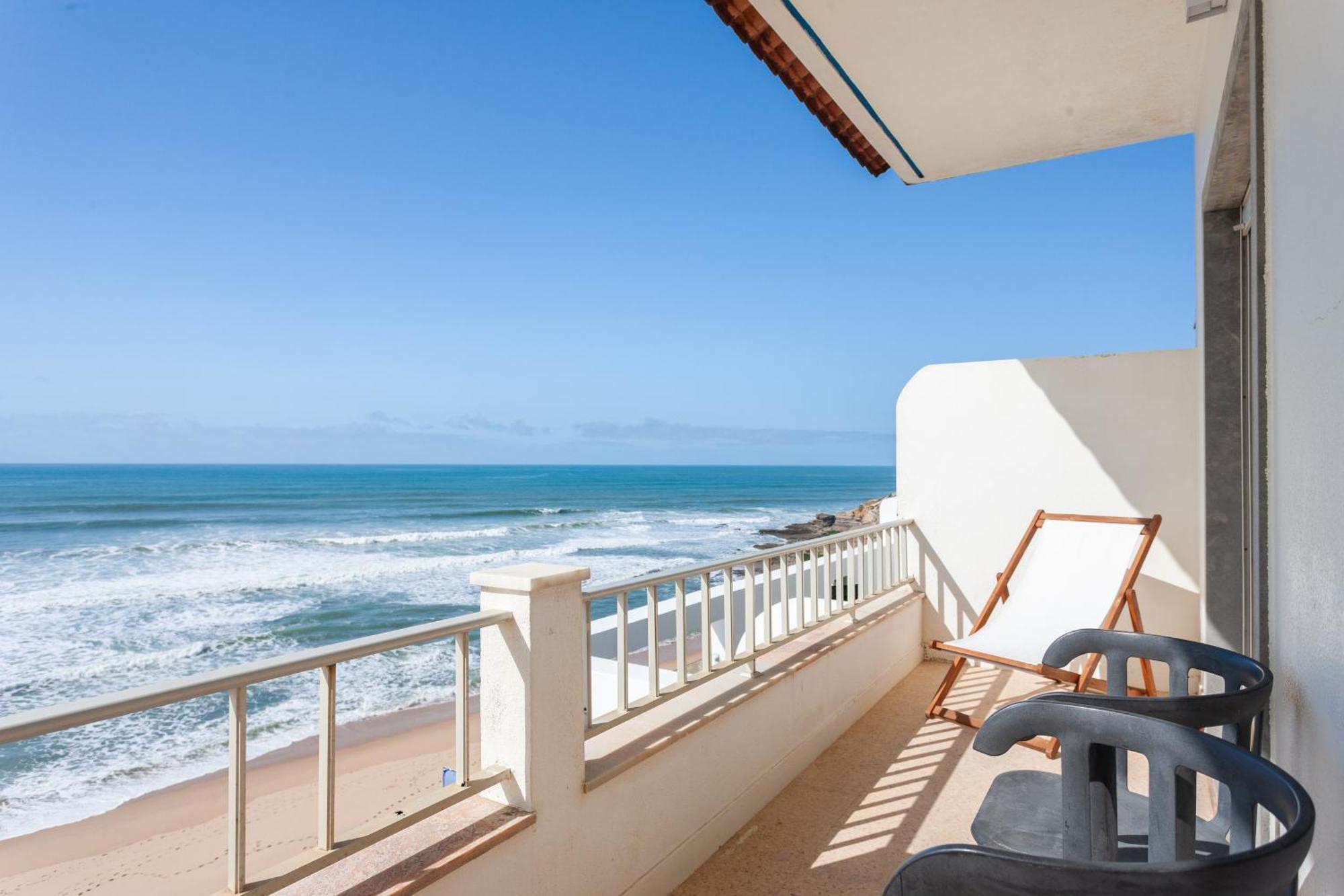 Blue Buddha Beach Rooms & Suites Ericeira Ngoại thất bức ảnh